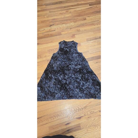 Plume and Thread Crushed Velvet Dress Mini Floral Mock Neck Size 4 - Picture 7 of 7